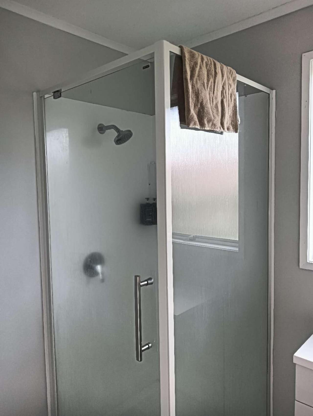 Three-Bedroom House A At 23 Mallard Drive, Selwyn Heights Rotorua Luaran gambar