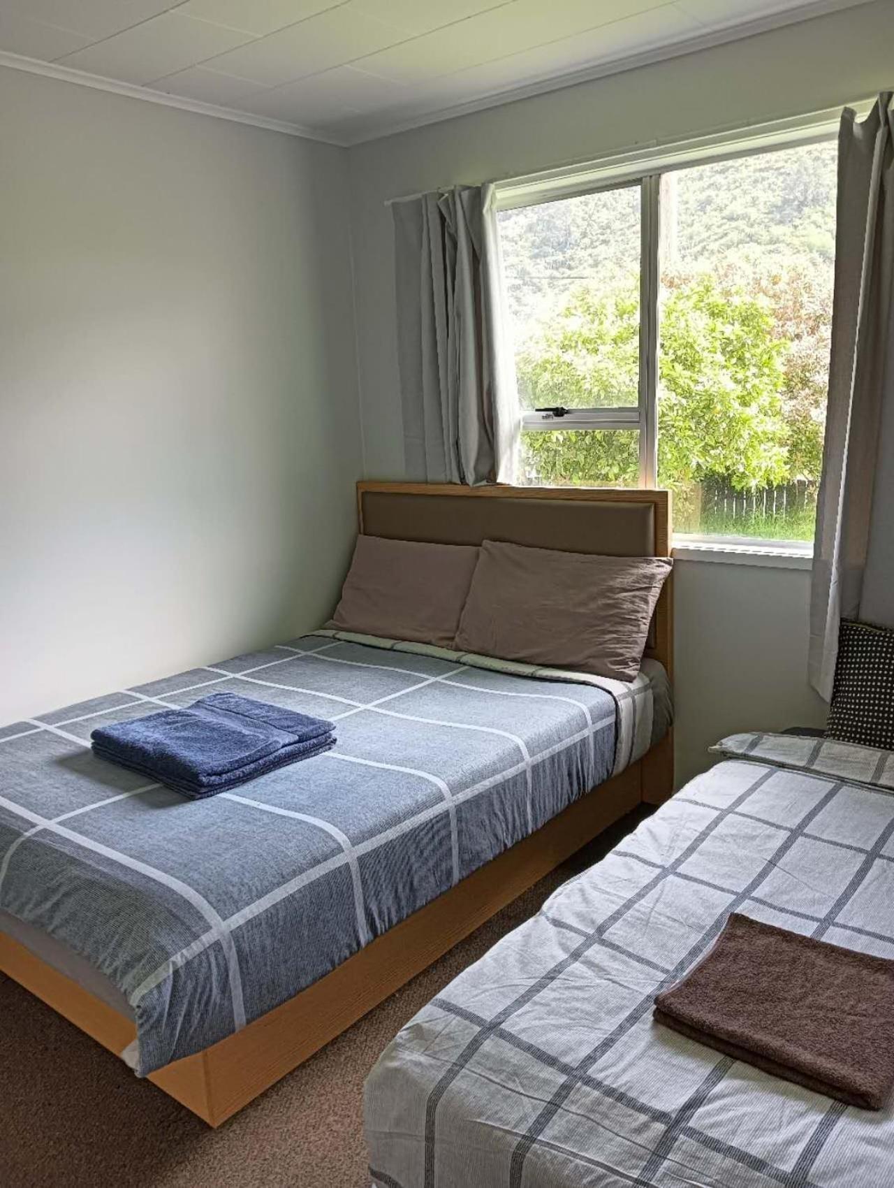 Three-Bedroom House A At 23 Mallard Drive, Selwyn Heights Rotorua Luaran gambar